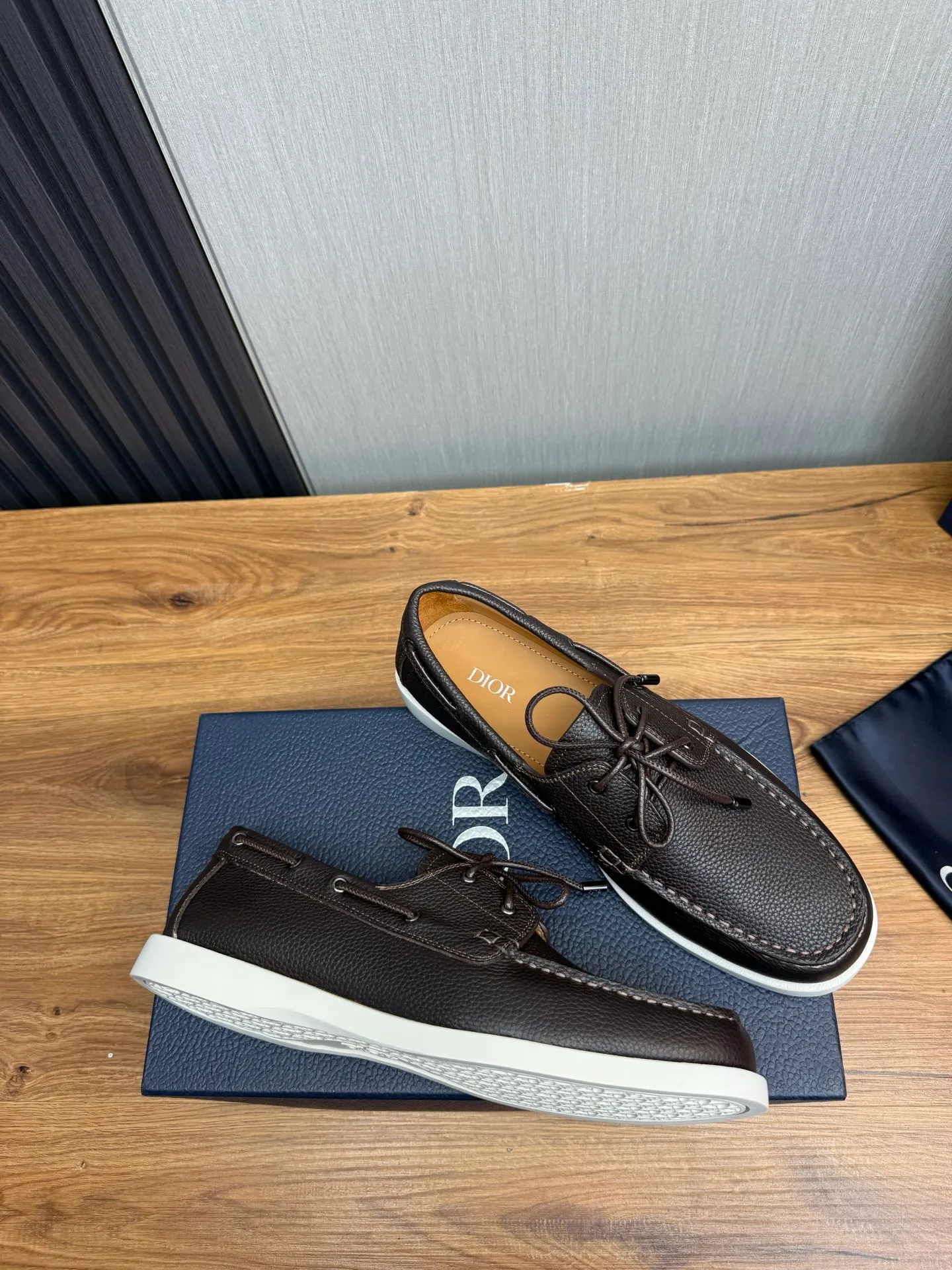 Men's shoes 💰560💰 [Dior] Men's official website na hot sale 🔥Imported cowhide + cowhide lining. Original rubber wear-resistant outsole. High quality shipment ⬆️Code number 38-44, (45 customized)